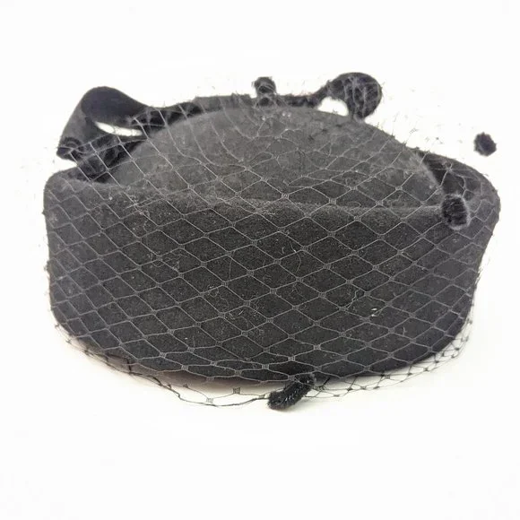 Vintage | Accessories | Vintage Black Wool Hat With Veil And  display picture 1